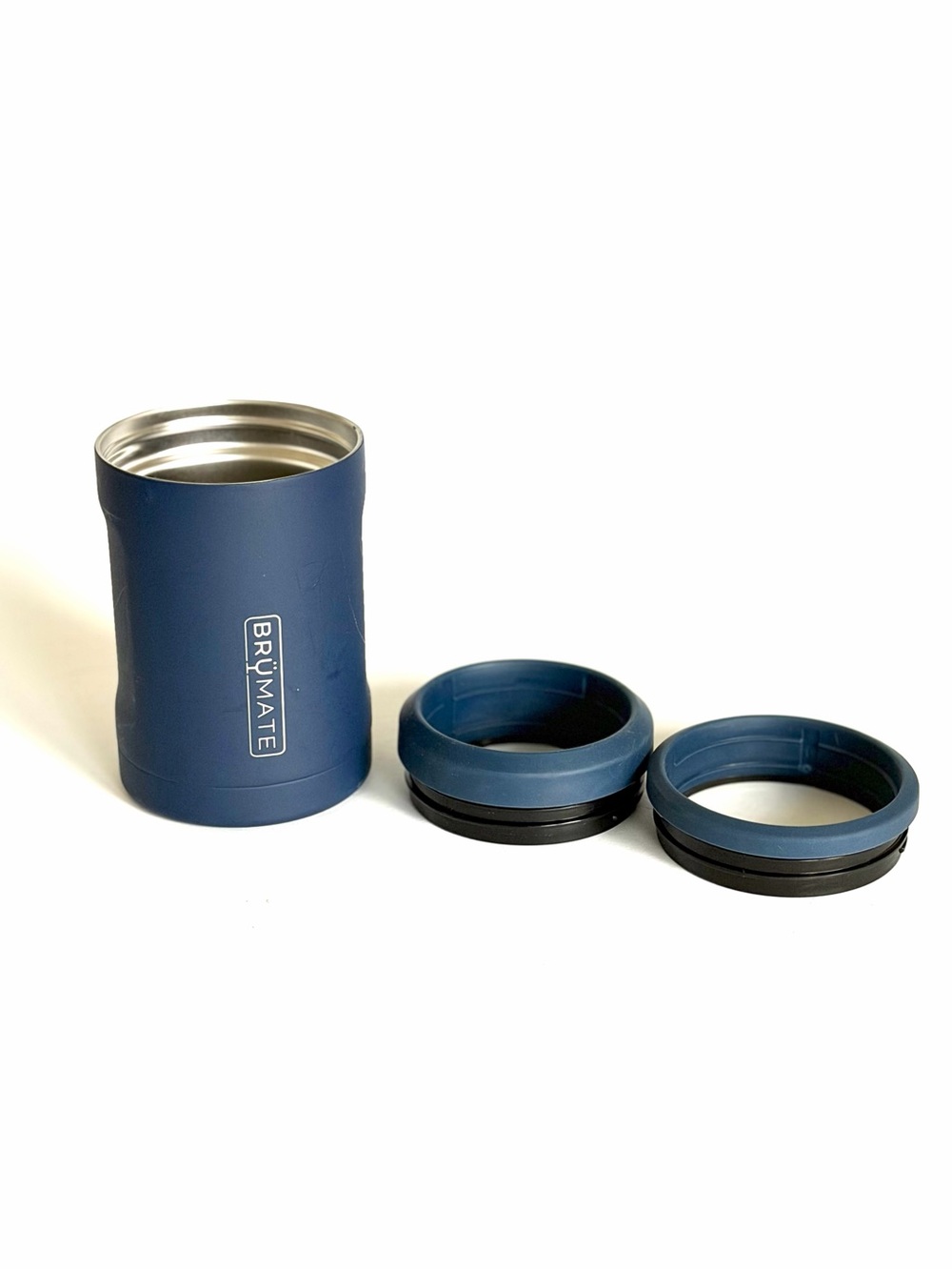 Brumate can cooler 12 oz Navy Blue